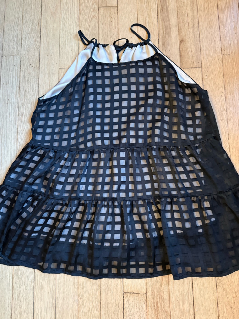 ANTHROPOLOGIE HD IN PARIS Windowpane Babydoll top Black Size Large EUC!